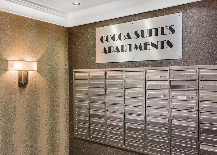 Chic One Bed Apartment- City Living In Converted Cocoa Warehouse York Parking